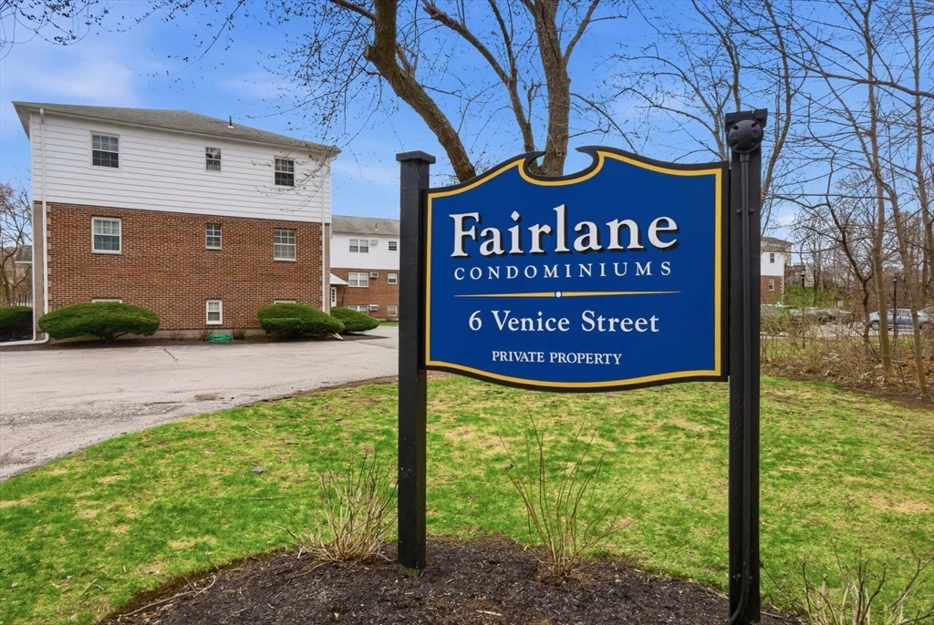 6 Venice St, Danvers