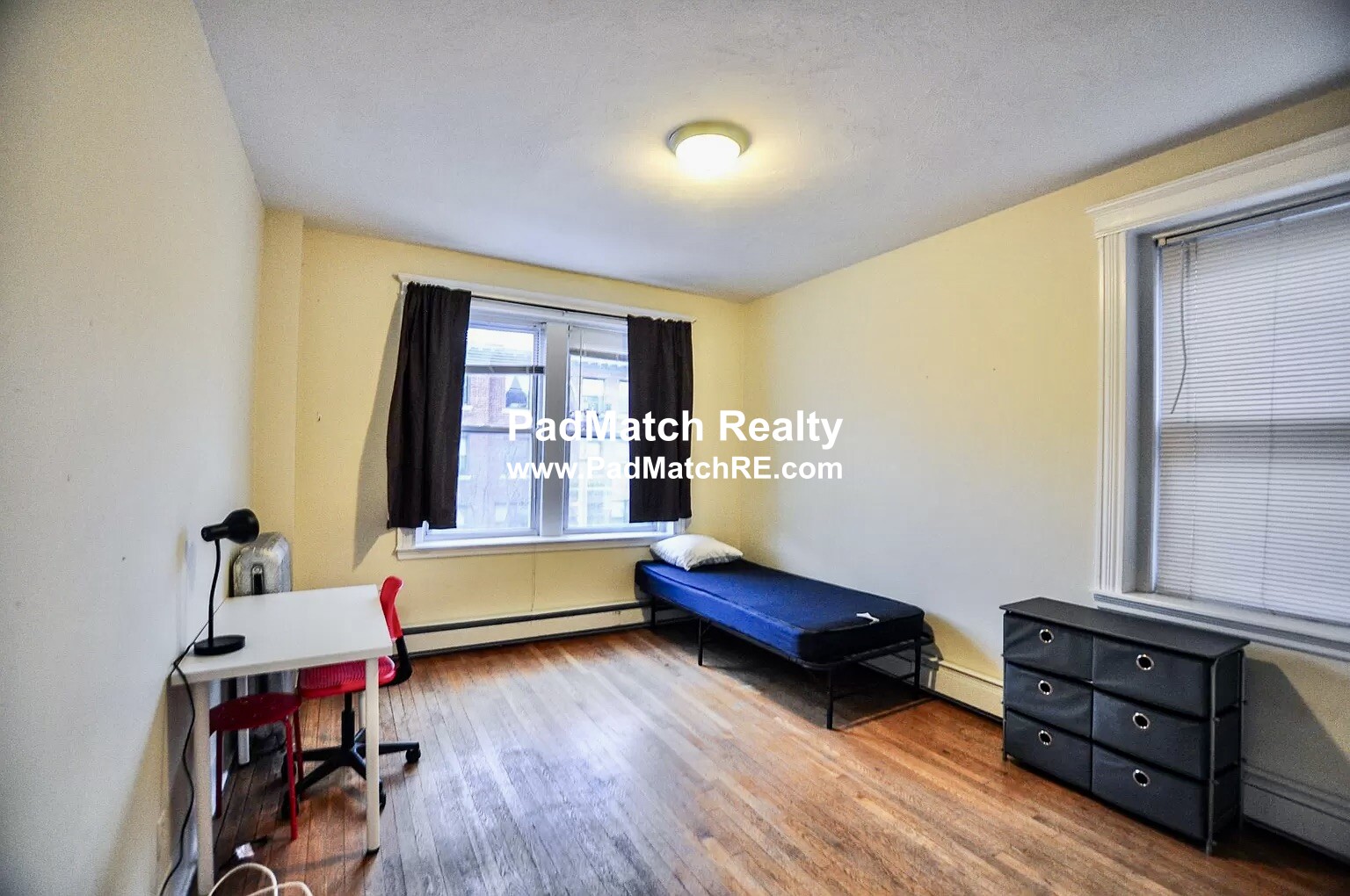 38 Park Vale Ave, Brighton