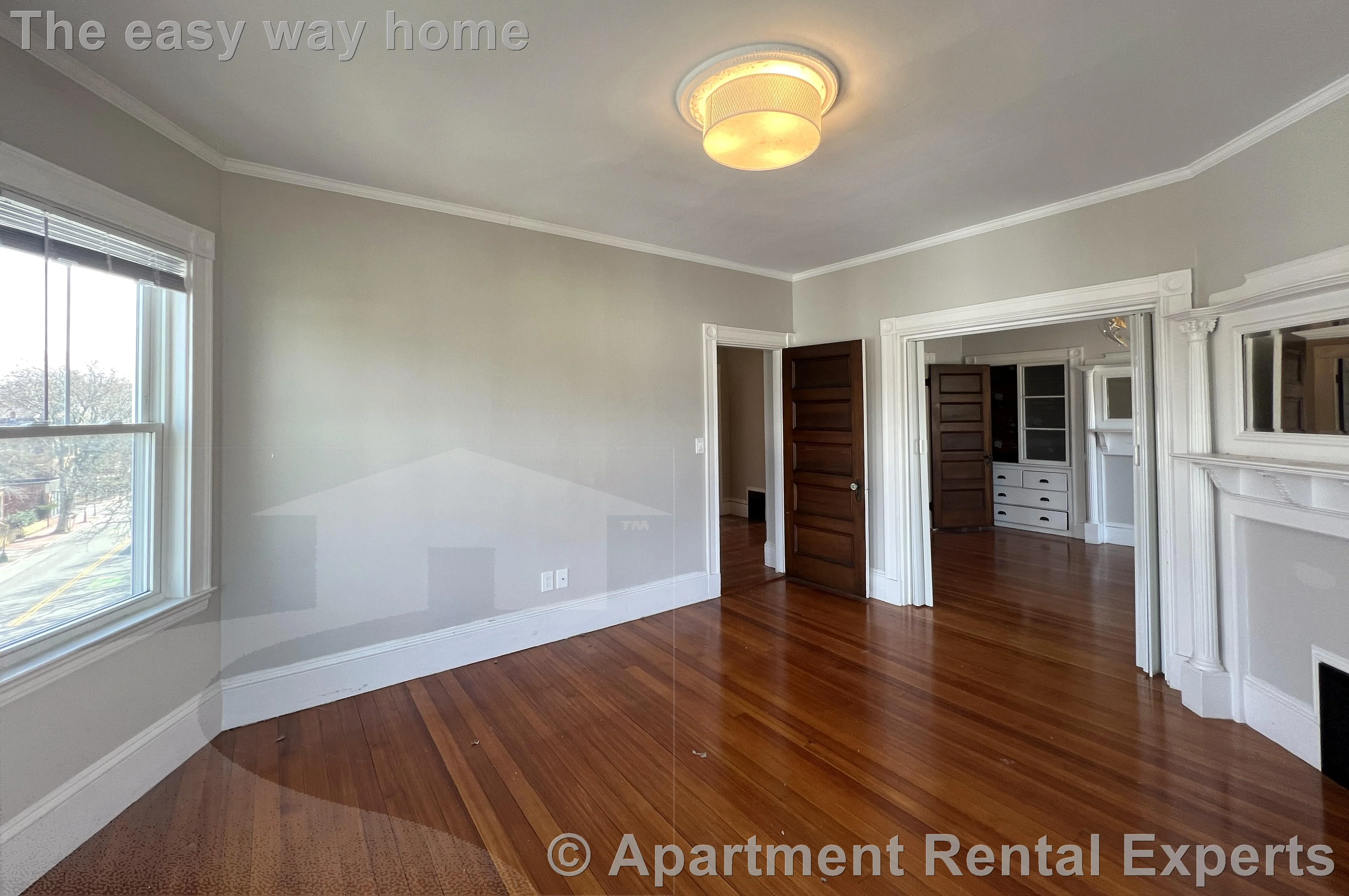 107 Oxford St, Porter Square