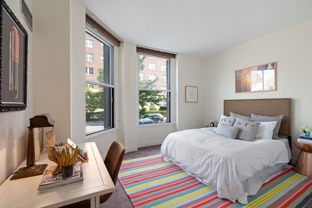 4 Charlesgate East, Back Bay