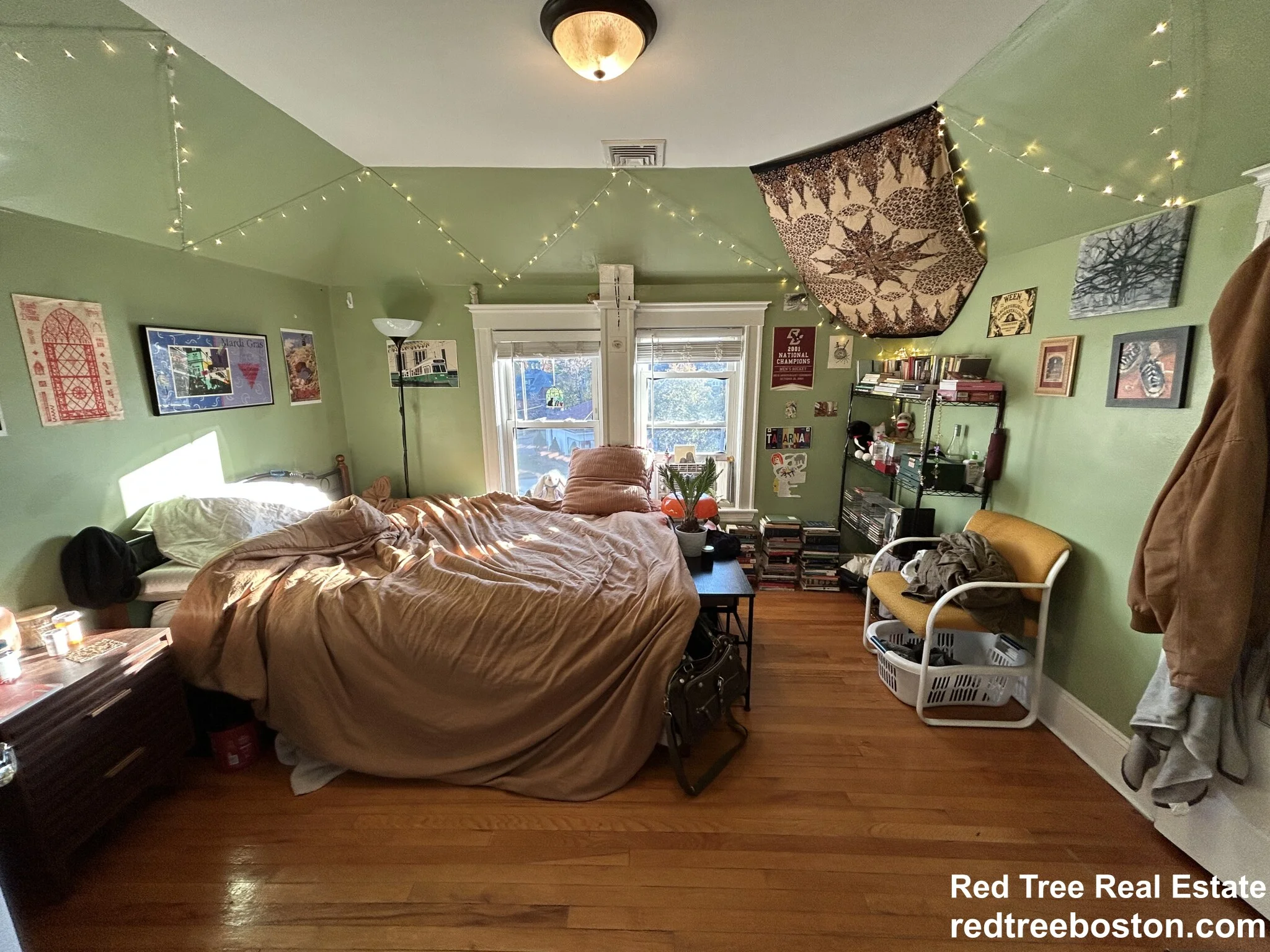 235 Commonwealth Ave, Chestnut Hill