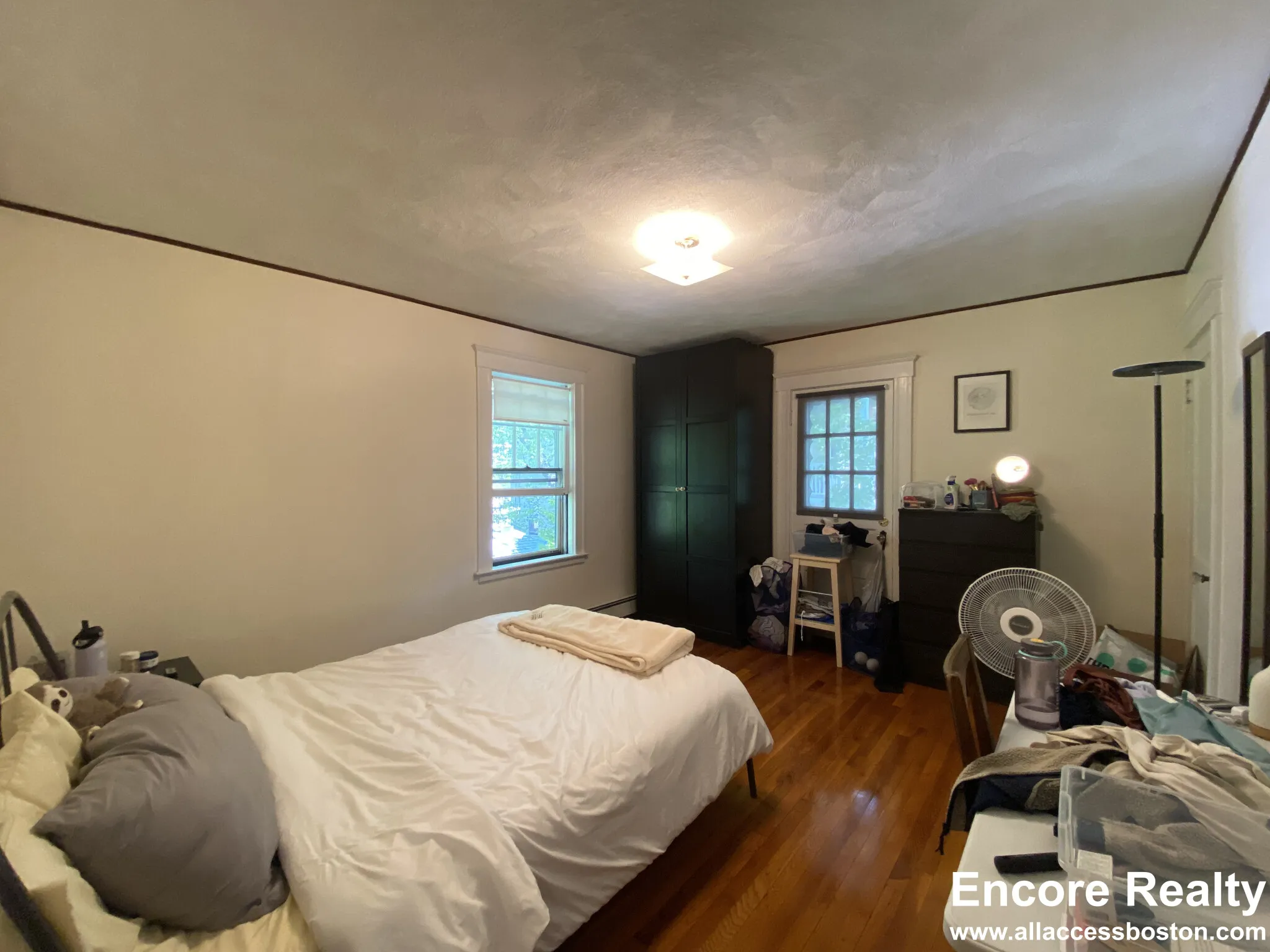 8 Worthington St, West Cambridge