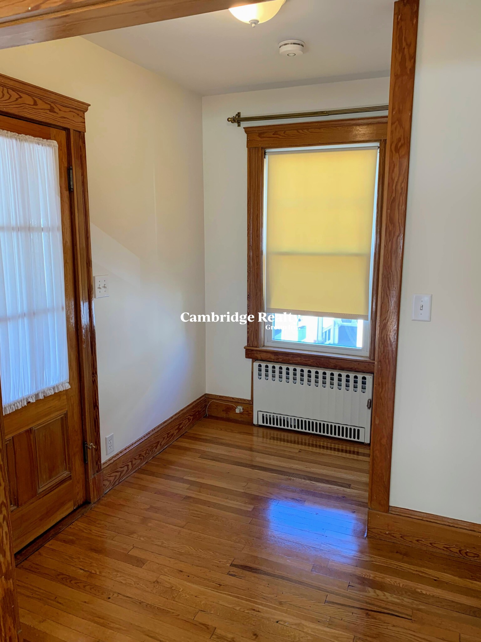 19 Adams St, Arlington