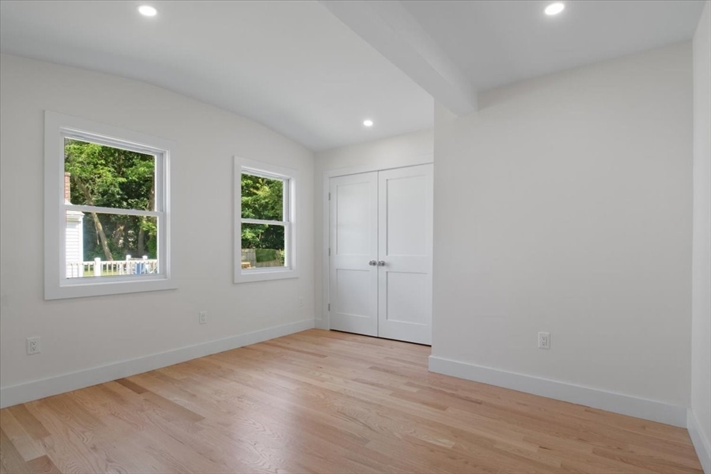 3 Cummings Cir, Randolph