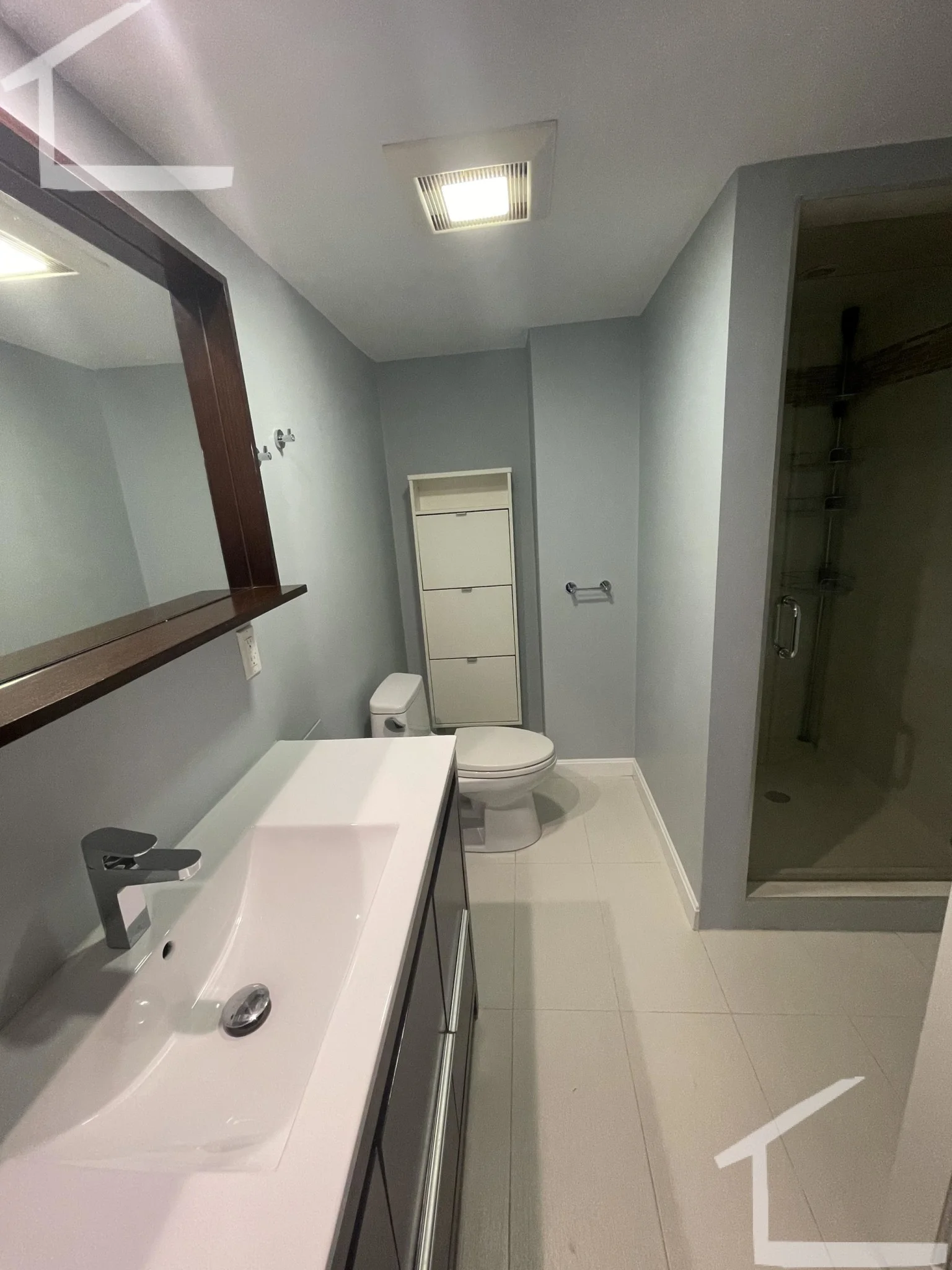 57 Broadlawn Park, Chestnut Hill