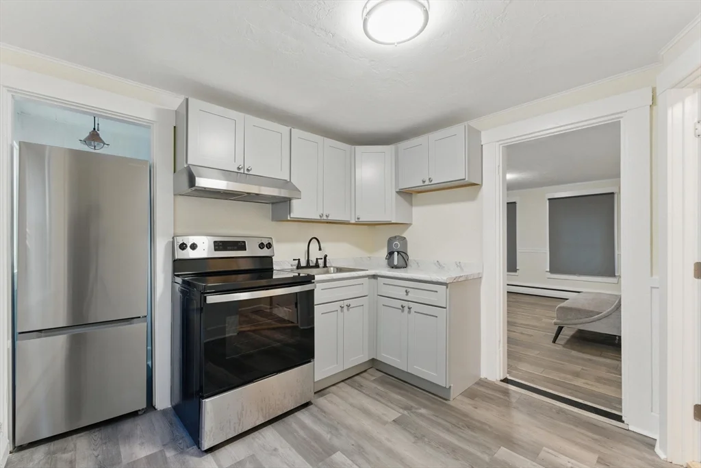 357 Granite St, Quincy