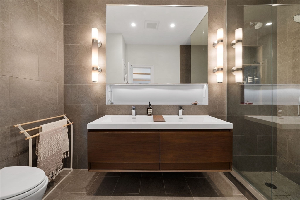 312 Shawmut Ave, South End