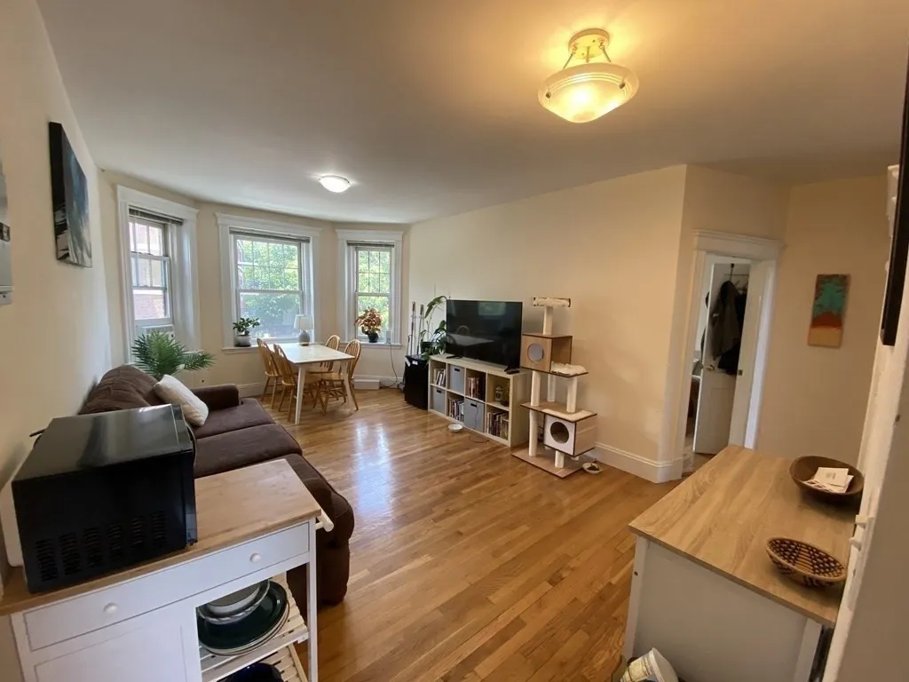 77 Parkman St, North Brookline