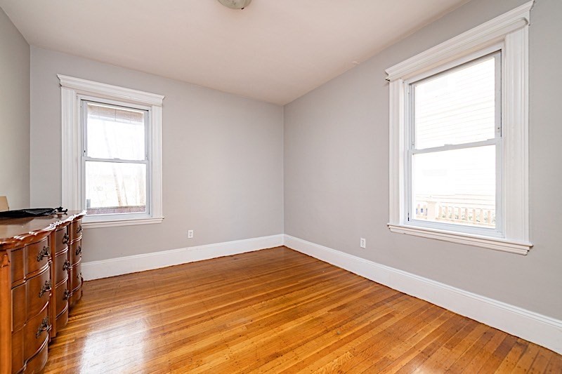 6 Belmont St, Somerville