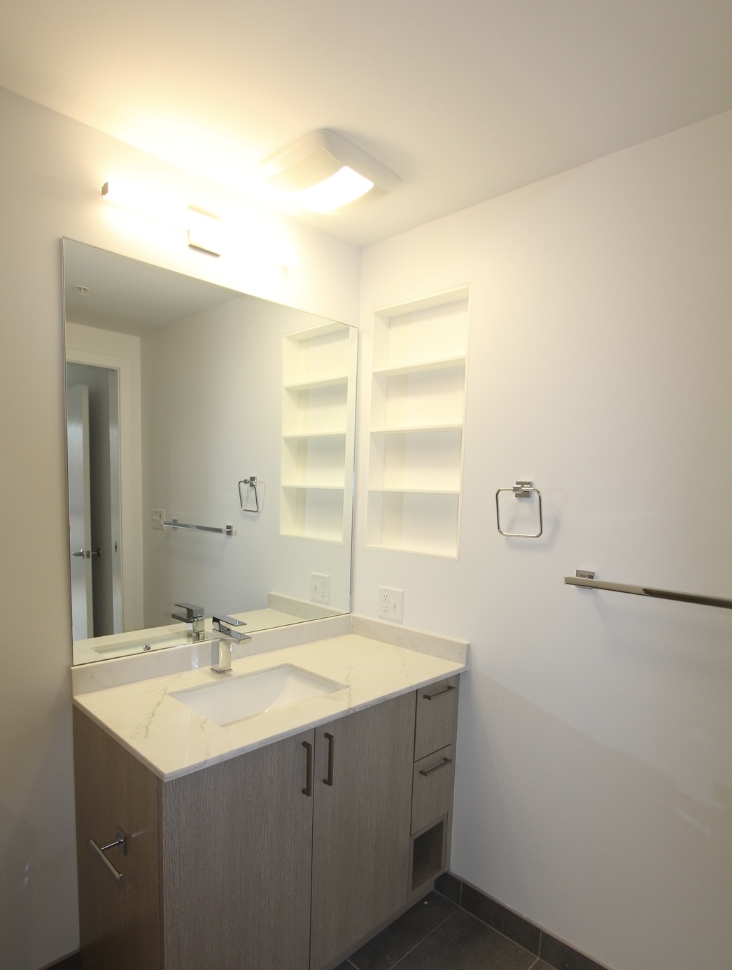 150 Camden St, Roxbury