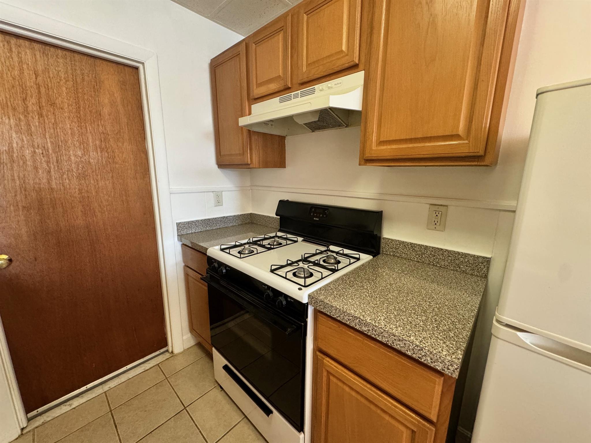 405 Somerville Ave, Prospect Hill