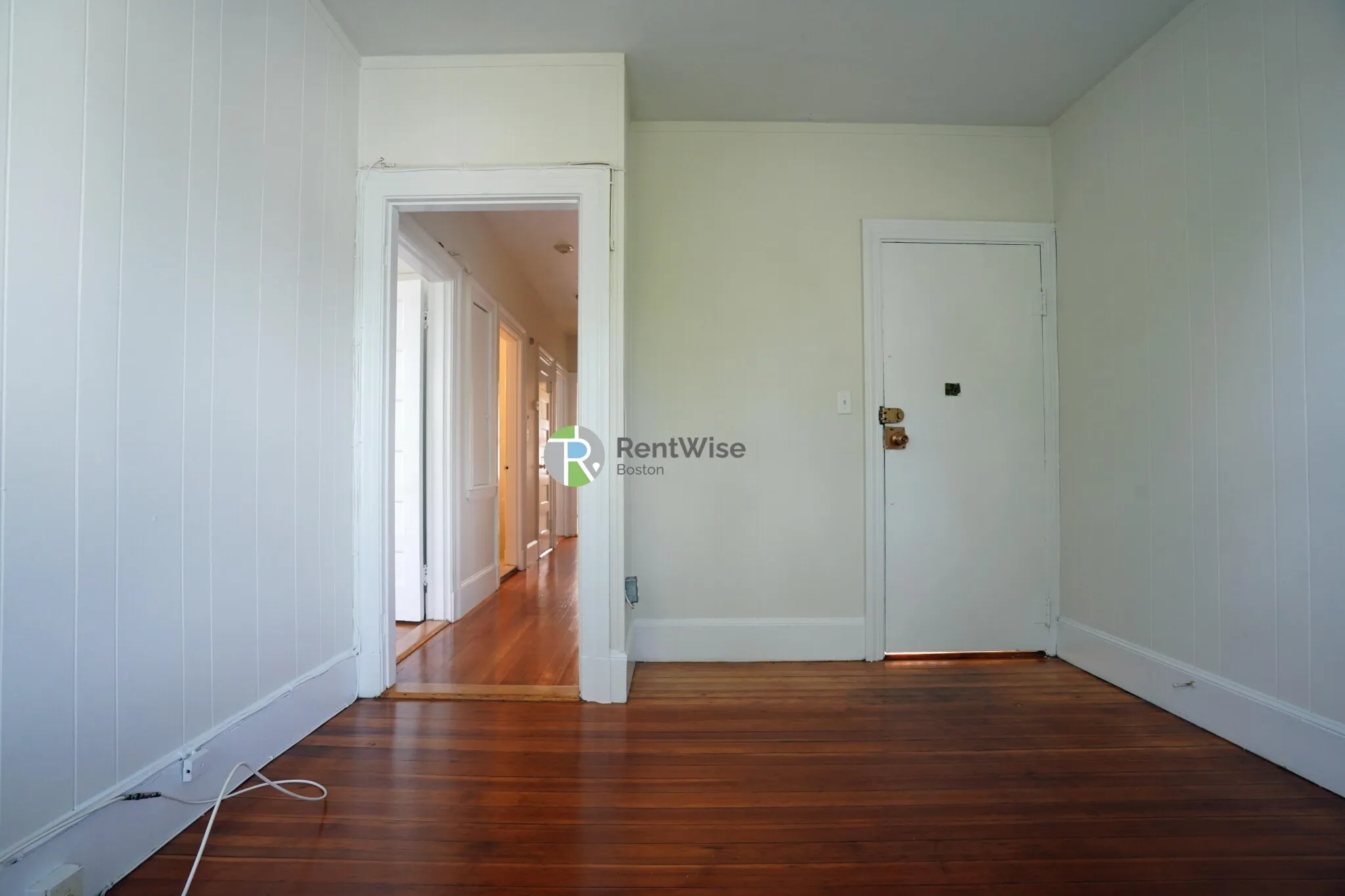 1 Ashford Ct, Allston