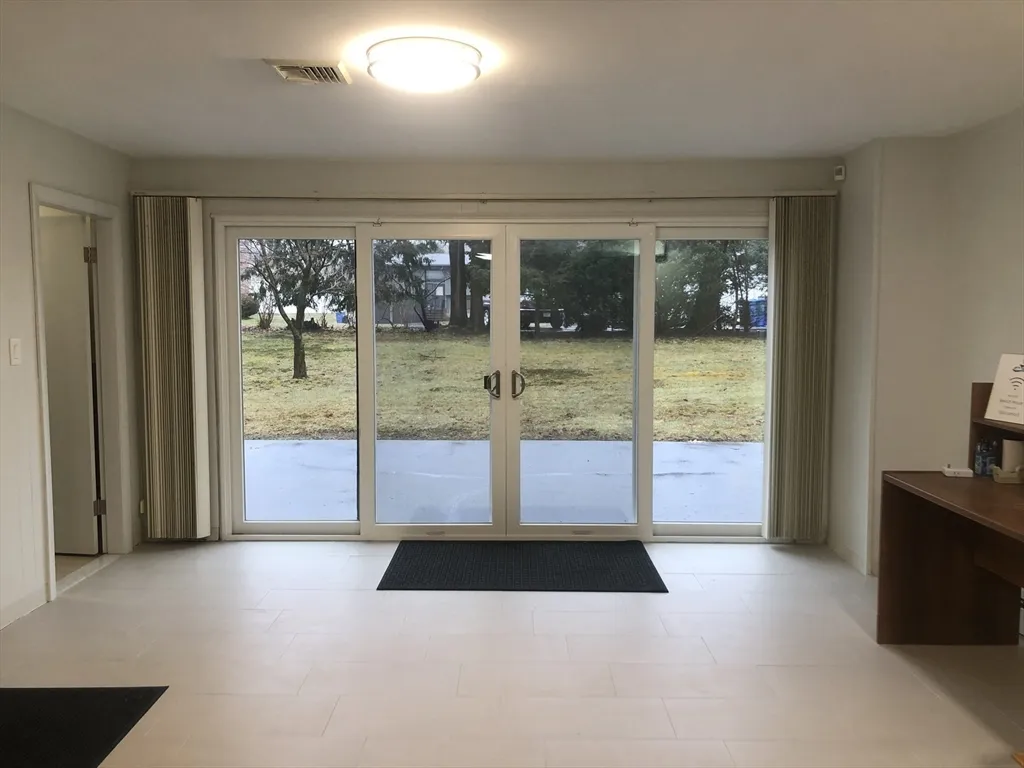 15 Sycamore Rd, Montrose