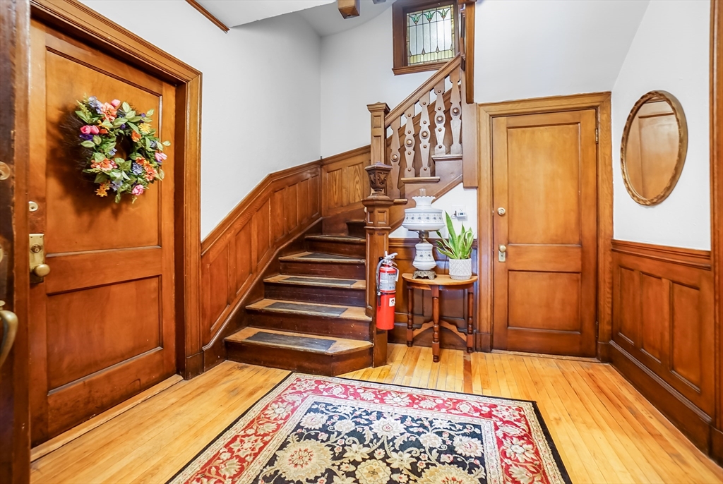 569 Franklin St, Melrose