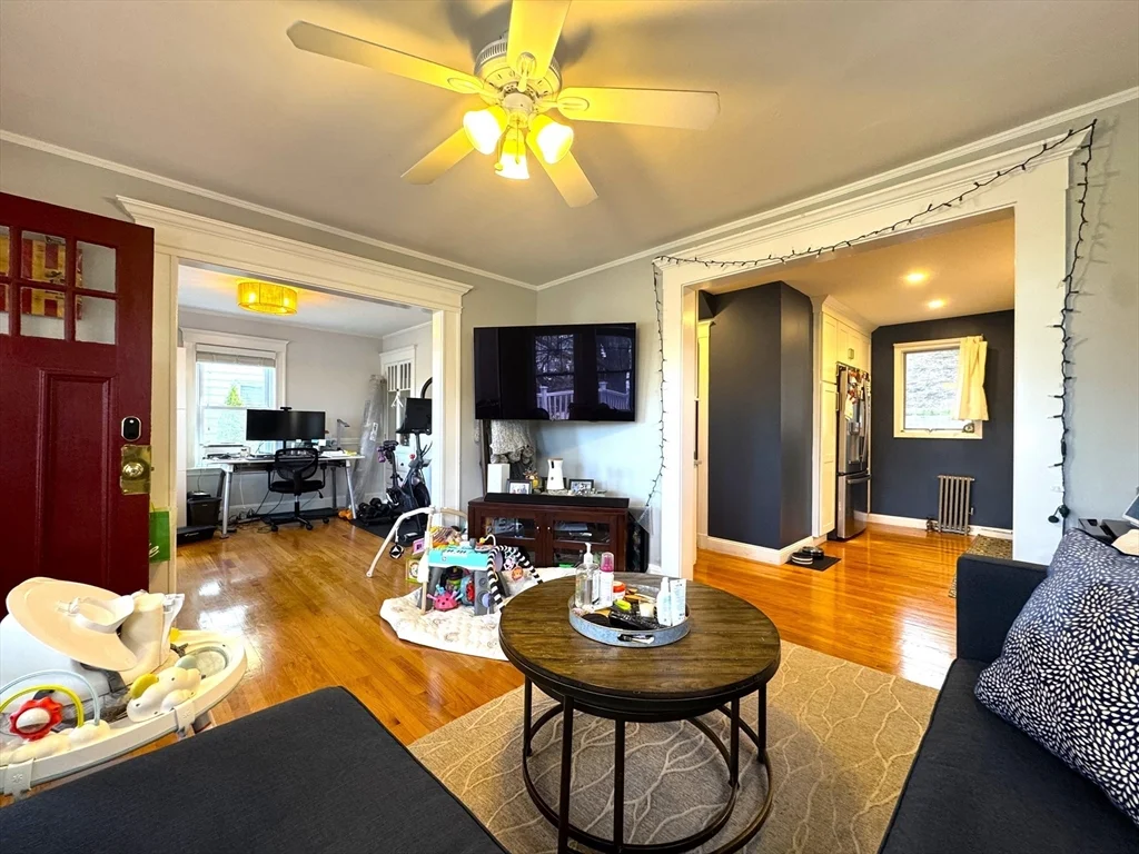 65 Whitford St, Roslindale