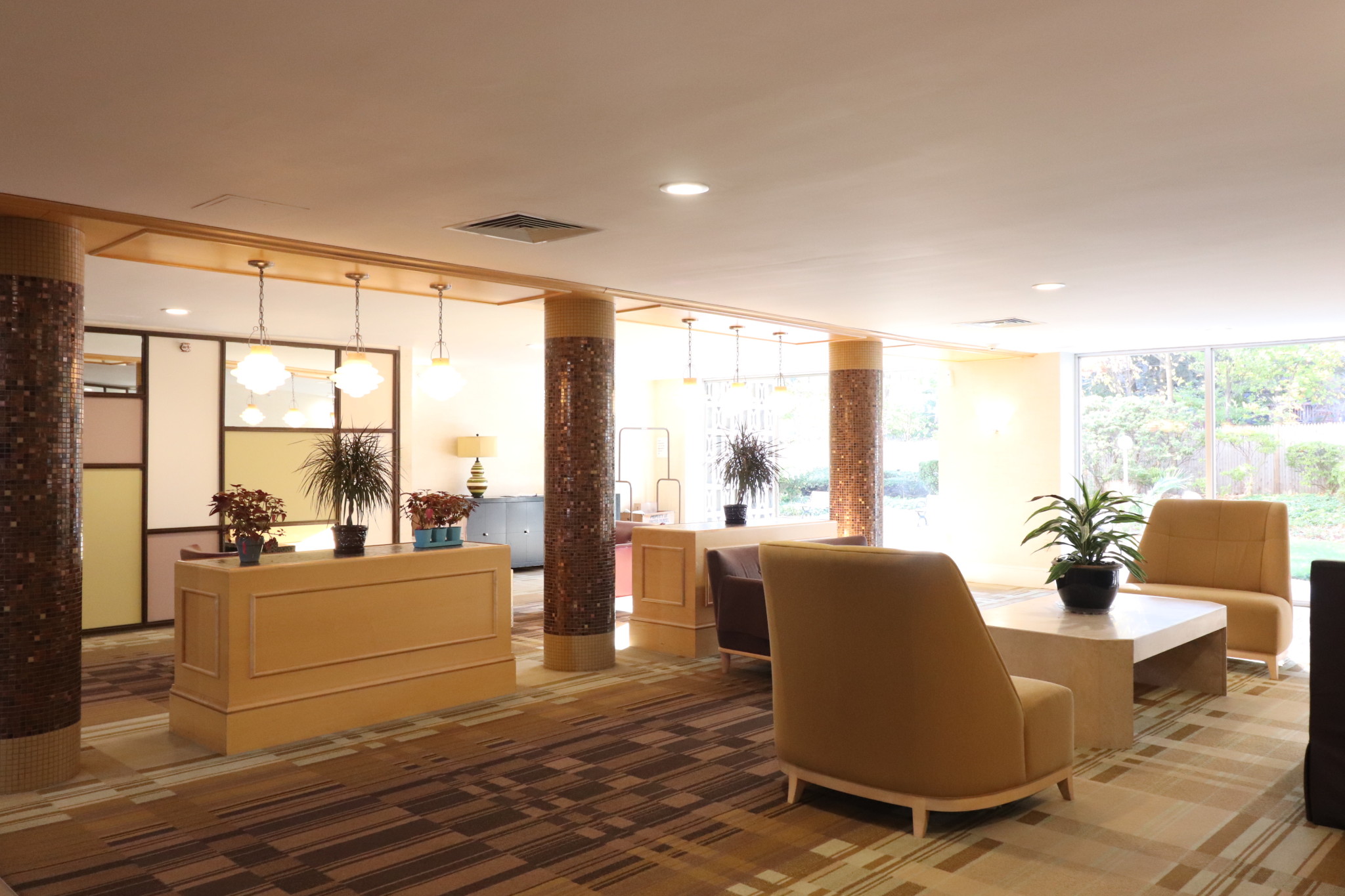 101 Monmouth St, Longwood