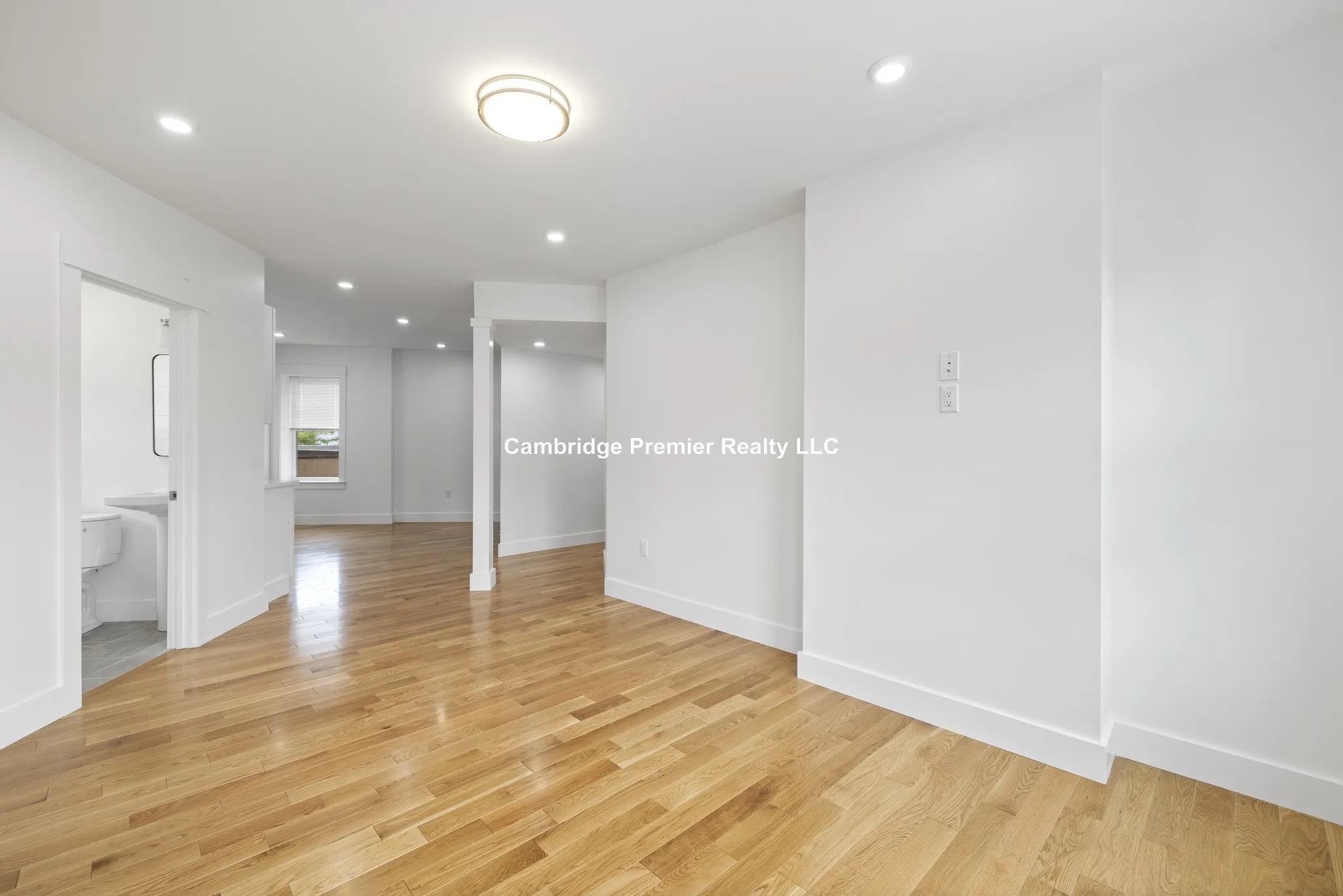 406 Columbia St, Wellington-Harrington