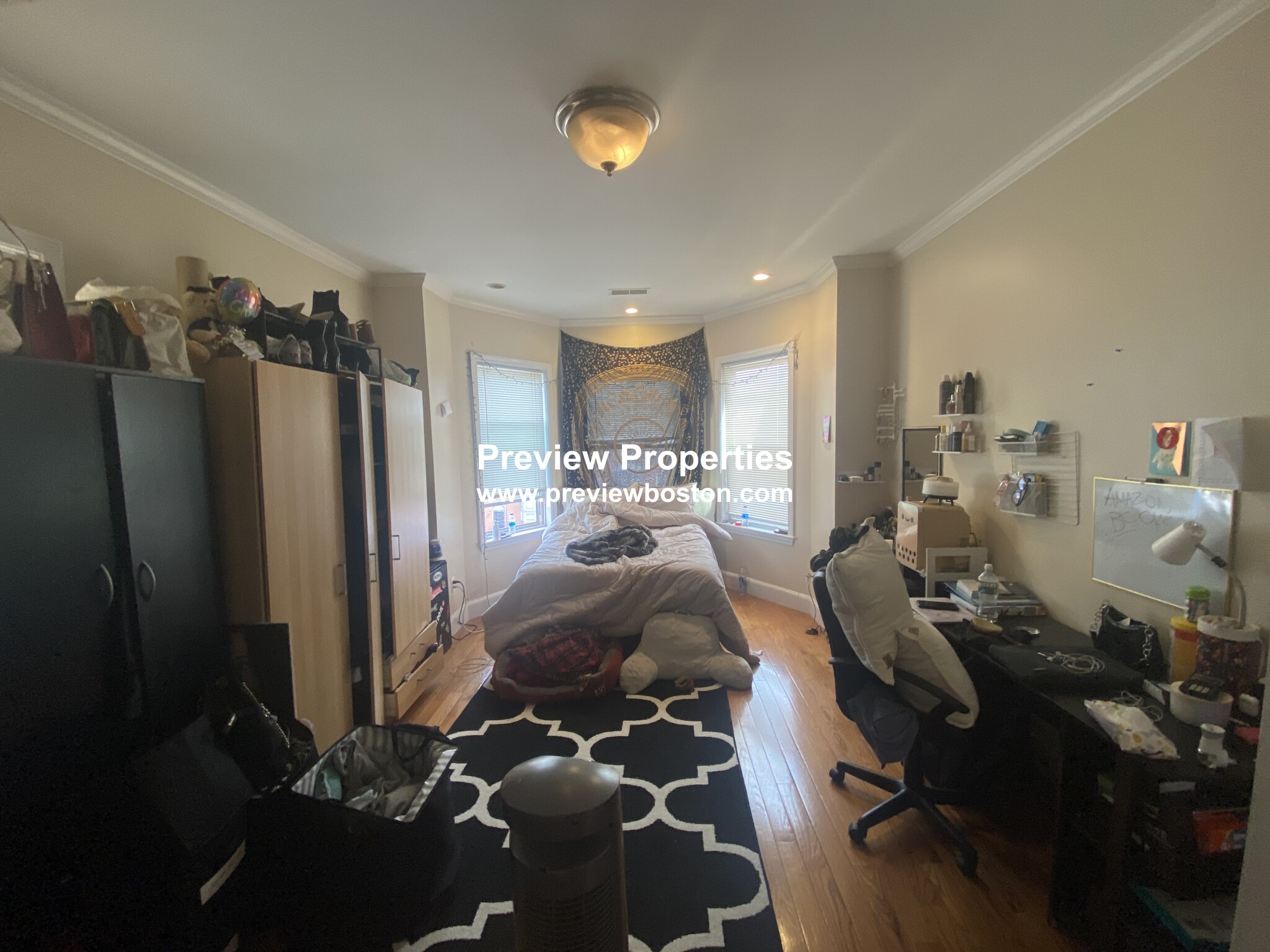 30 Circuit St, Roxbury