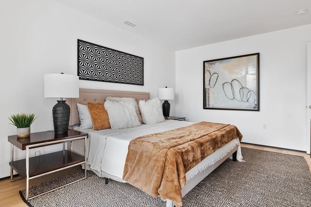 80 Alpine St, West Cambridge