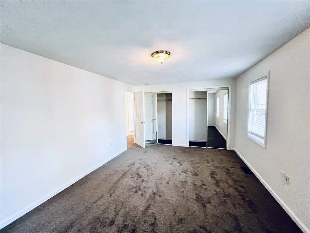 118 Wyoming Ave, Oak Grove