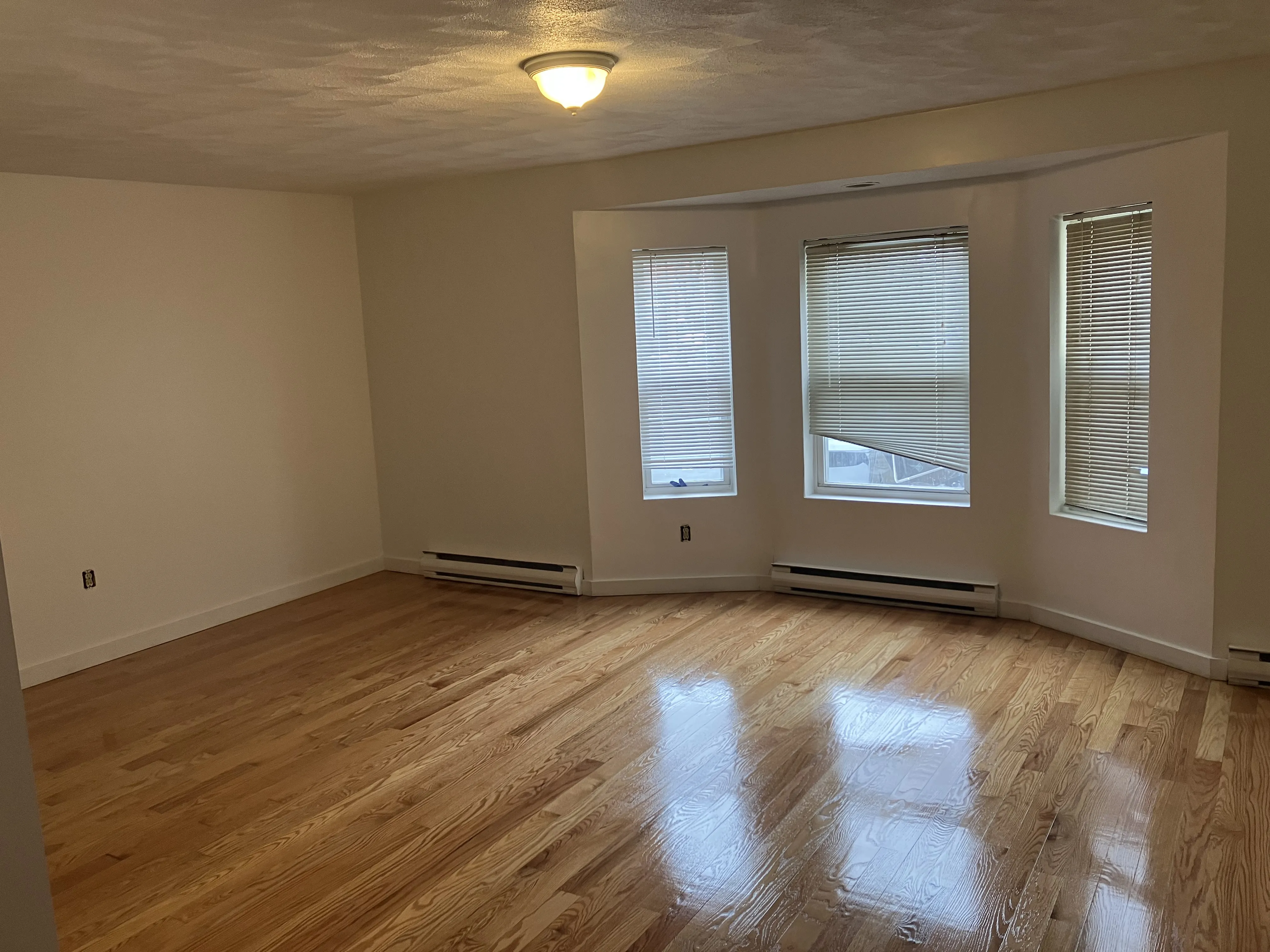 12 Winter St, Davis Square