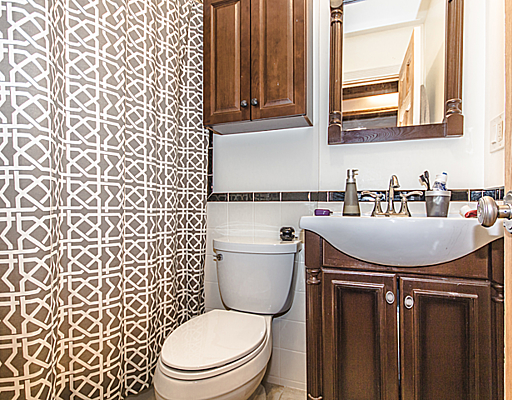 2 bed, 1 bath apartment for rent at 16 South Russell St Unit 1, Beacon Hill — photo 9 of 11