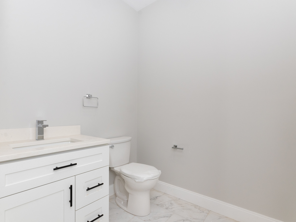 2 bed, 1.5 bath apartment for rent at 123 Centre Unit TH 1, Dorchester — photo 6 of 15