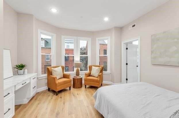 13 Monmouth St, East Boston