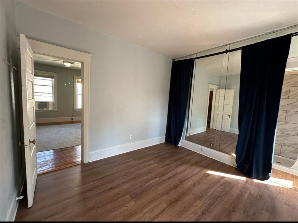 95 May St, West Side