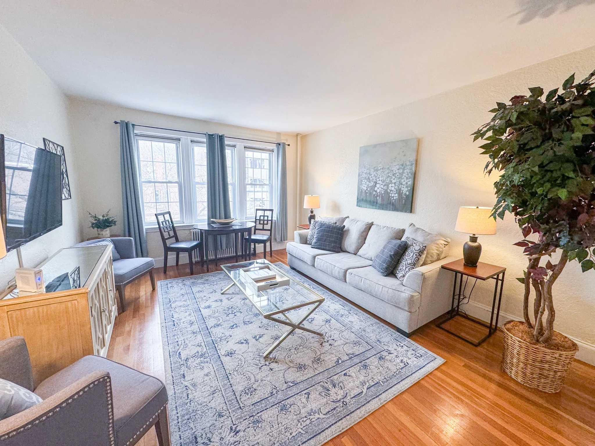 90 Kilsyth Rd, Brighton