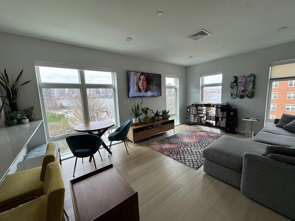 1 Lisbon St, East Boston