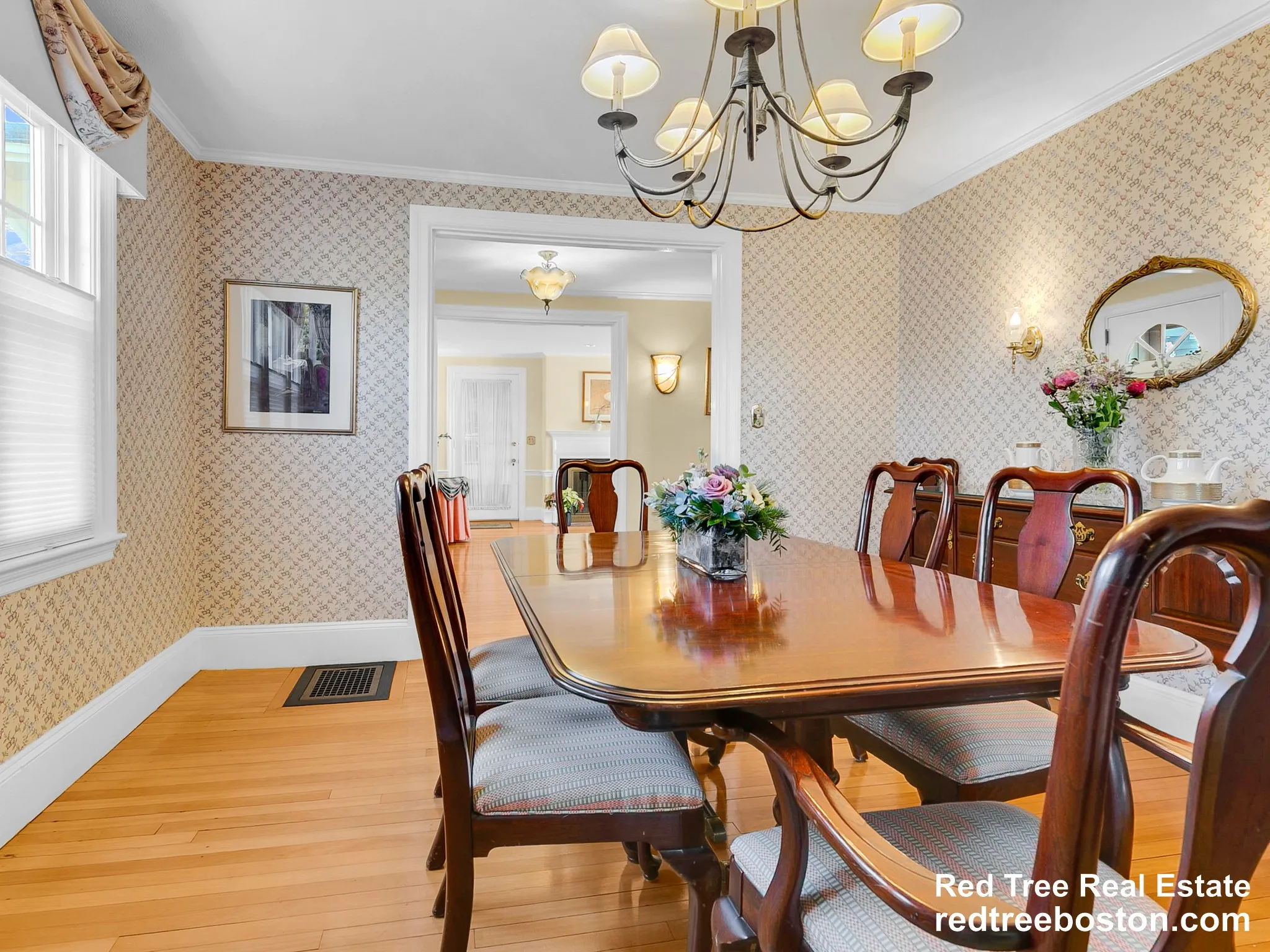 243 Upland Ave, Newton Highlands