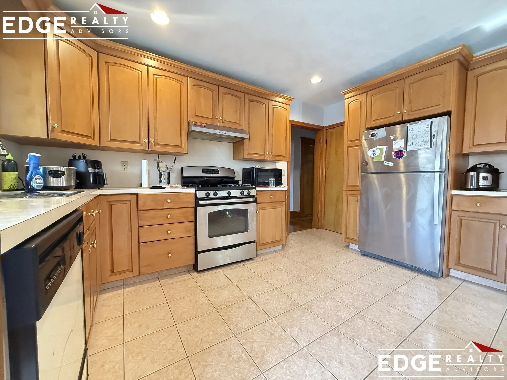 494 Washington St, Brighton