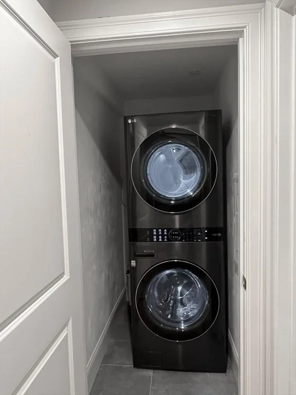 111 Hutchings St, Jamaica Plain