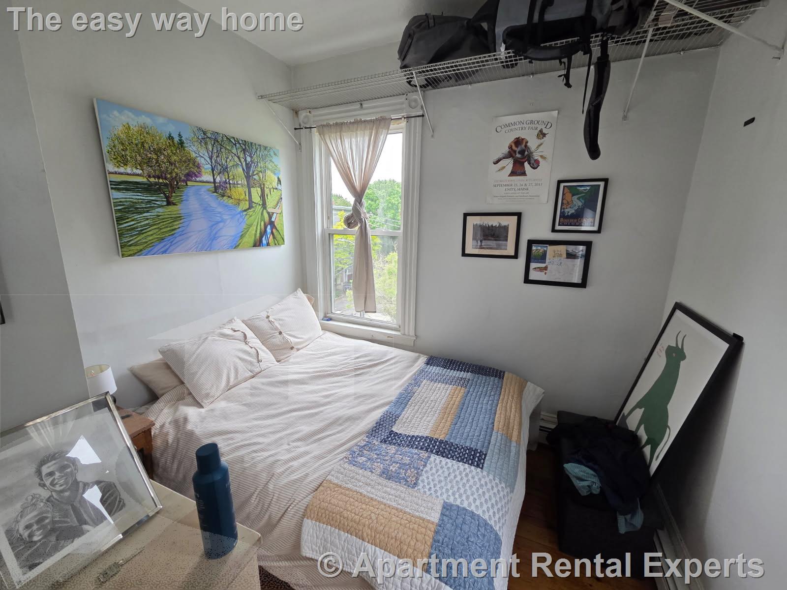 254 Windsor St, Central Square