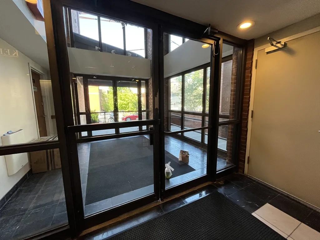 147 Kelton St, Allston