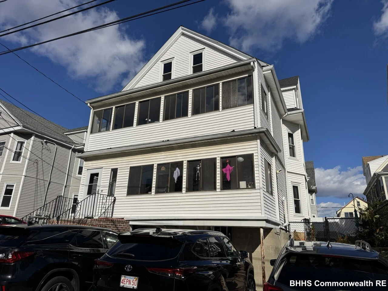 27 Lloyd Rd, Watertown