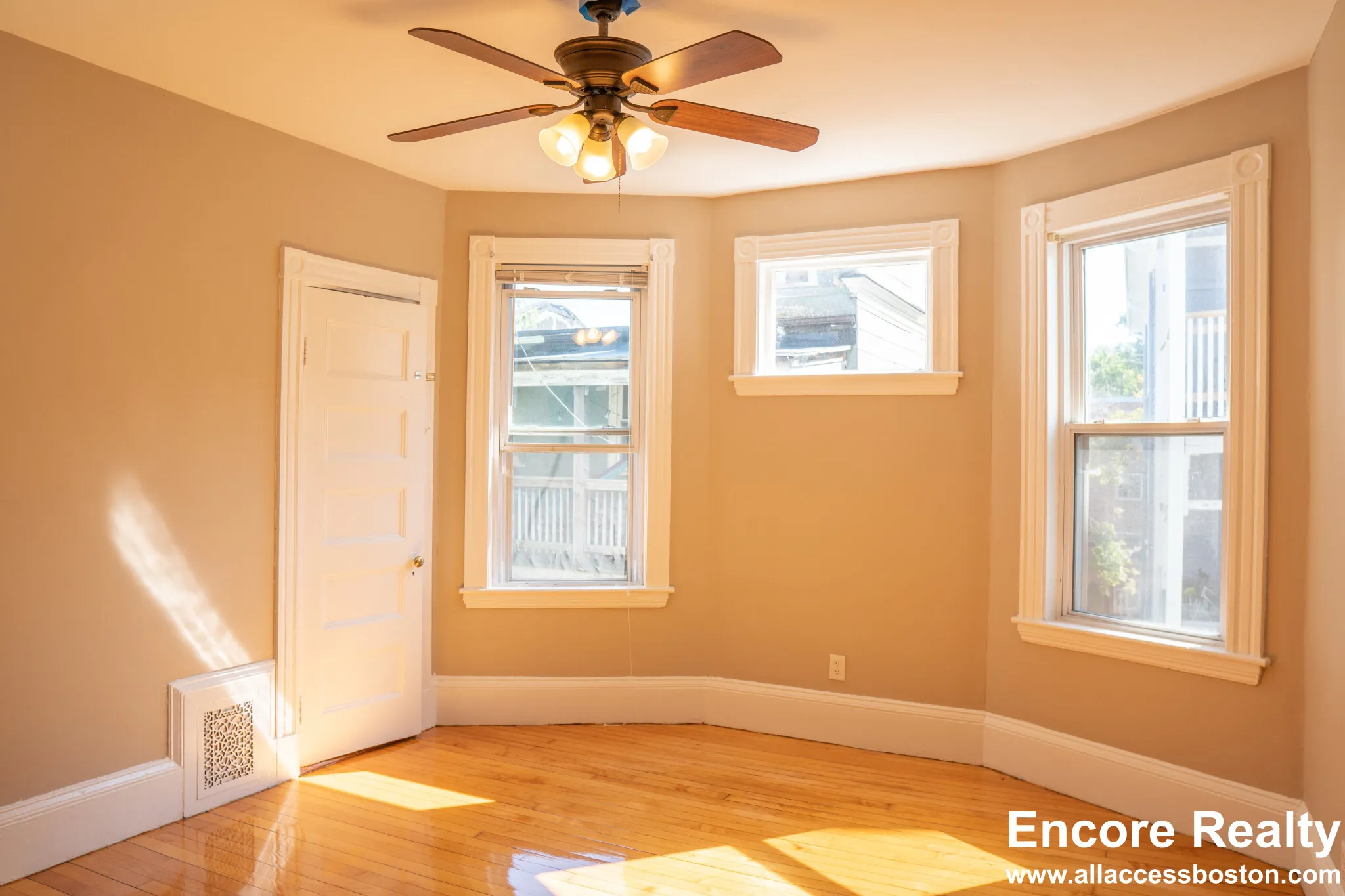 1 Parker Hill Ter, Mission Hill