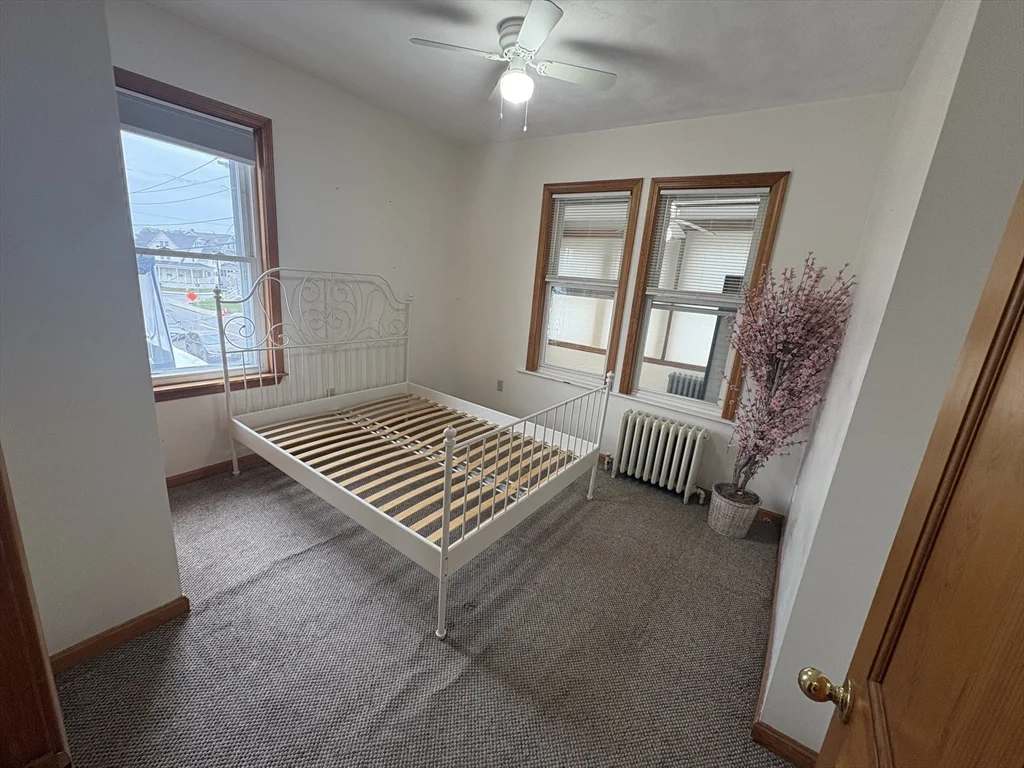 573 Shirley St, Winthrop