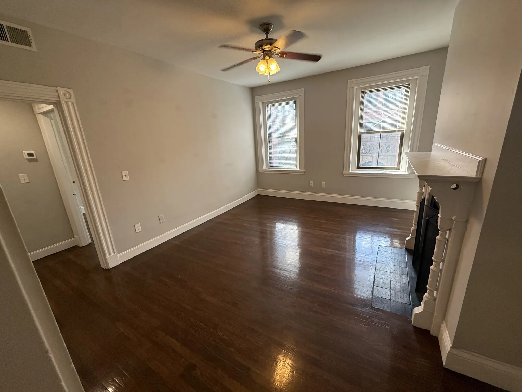 26 John F Kennedy St, Riverside