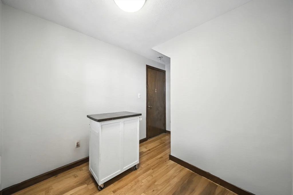 57 Newbury St, Teele Square