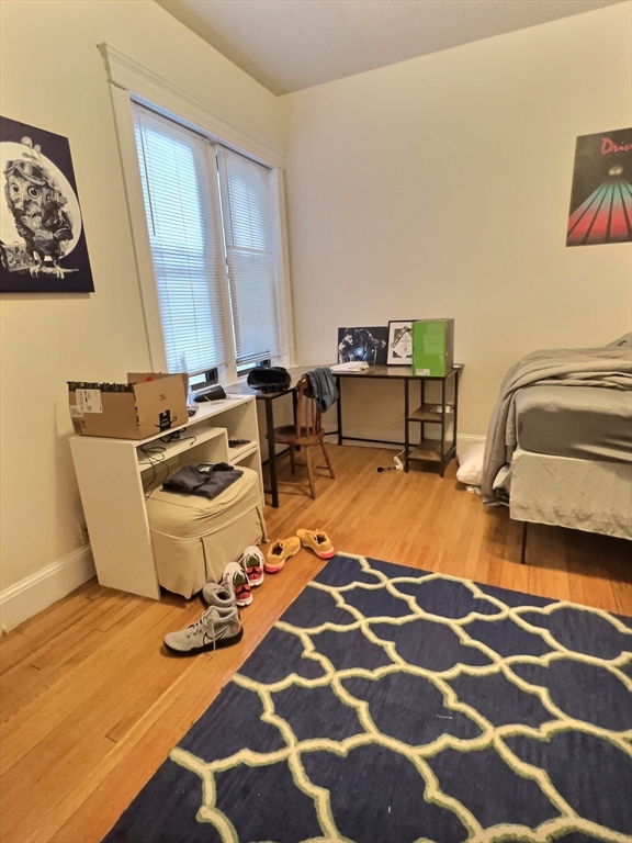 397 Harvard St, North Brookline