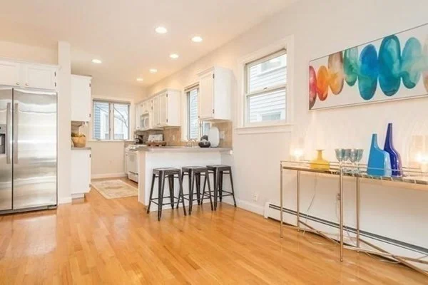 1431 Cambridge St, Ward Two