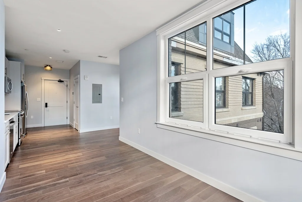 136 Babcock St, Coolidge Corner