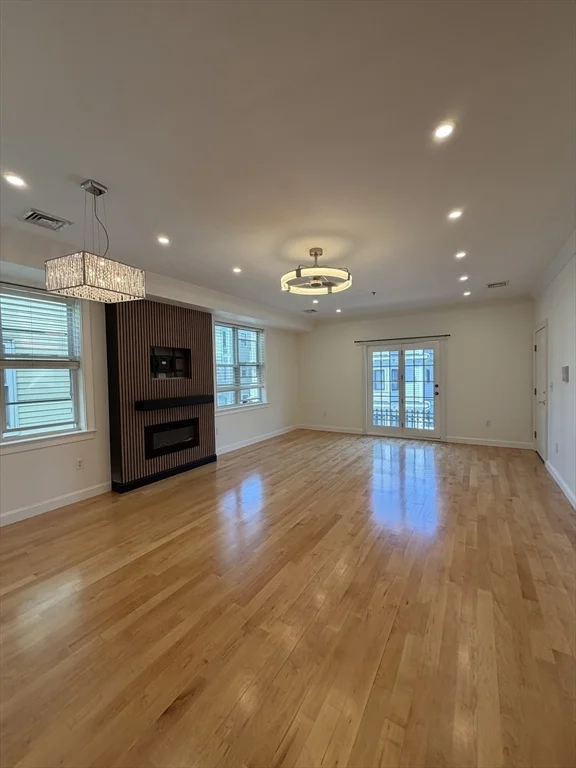 8-10 Howell St, Dorchester