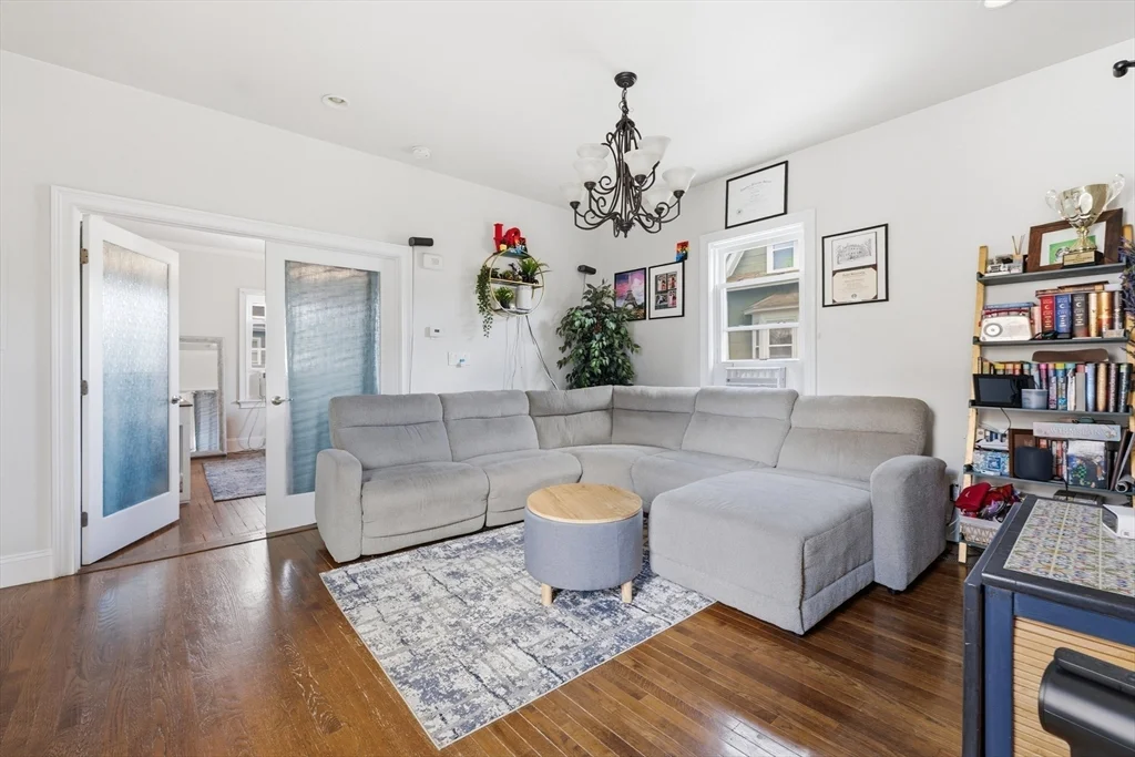 57 Wyoming, Forestdale