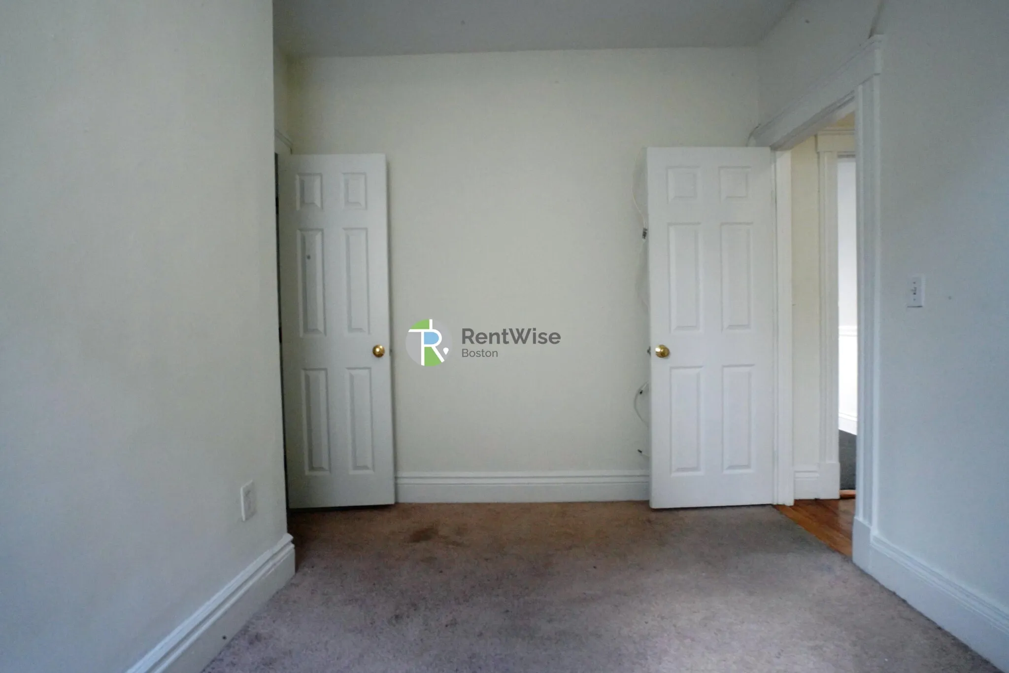 6 Camelot Ct, Brighton