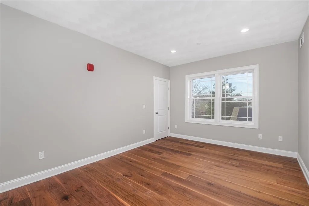 121 Addison St, East Boston