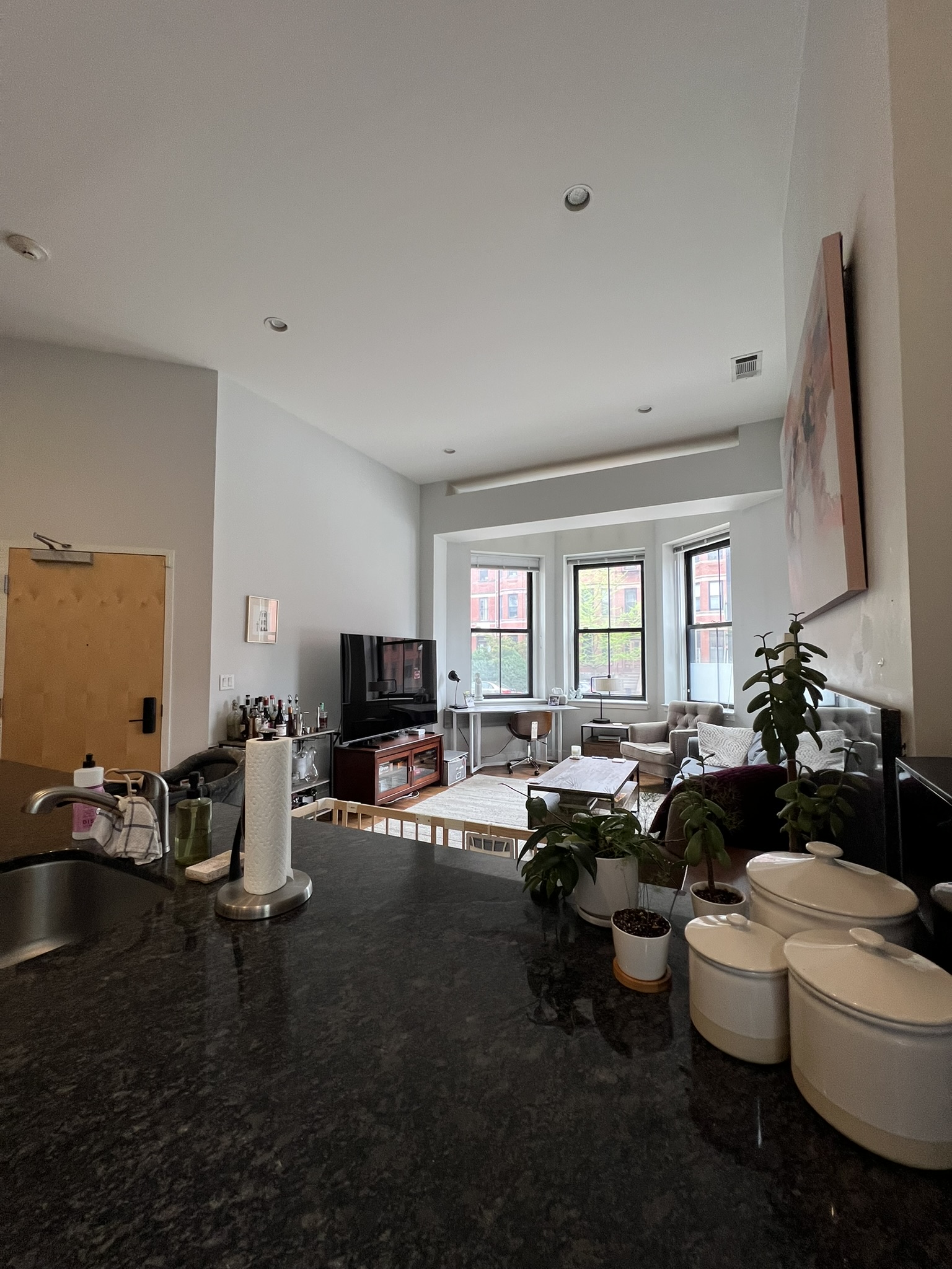 557 Columbus, South End