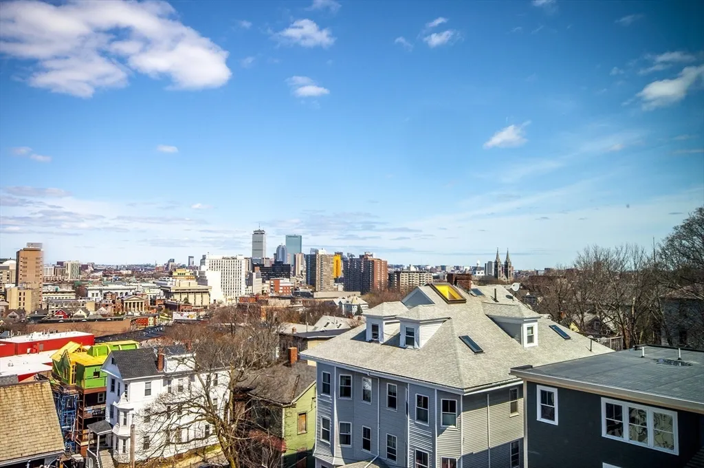 70 Parker Hill Ave, Mission Hill